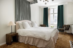 Superior Apartment | Blackout curtains, iron/ironing board, free WiFi - Royal Neighbors - 4 bedrooms - 2 bathrooms (Copenhagen)