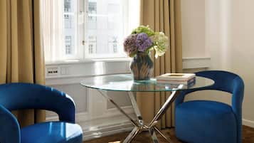 Superior Apartment | Blackout drapes, iron/ironing board, free WiFi