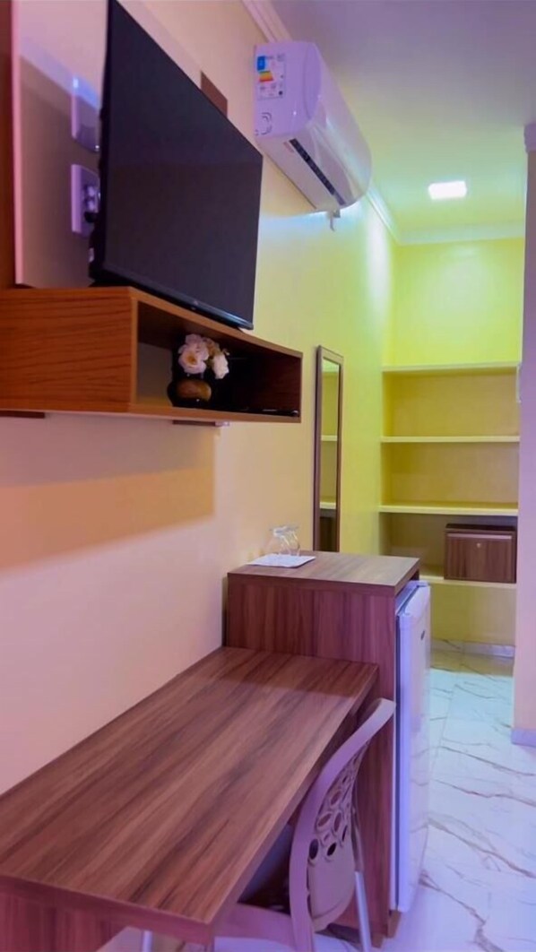 Double Room | In-room dining