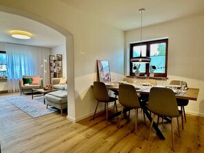 Apartment, 2 Bedrooms, Mountain View | Living area | 55-inch Smart TV with cable channels - Bergnest Birkenweg (Pfronten)