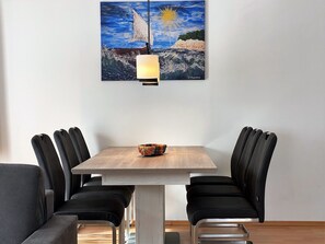 Departamento Deluxe | Servicio a la habitación