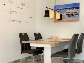 Studio, 1 grand lit, non-fumeurs, cuisine | Restauration dans la chambre