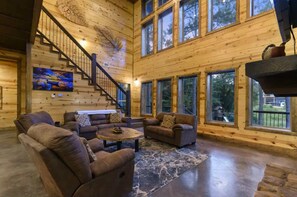 Interior - NEW! POOL! 5BR Pond-Hot Tub-Games - Sleeps 19 (Broken Bow)