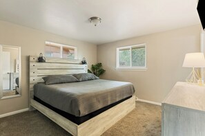 Desk, iron/ironing board, free WiFi, bed sheets