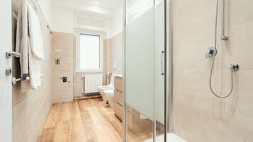 Elite Room, City View | Bathroom | Shower, hair dryer, towels, soap