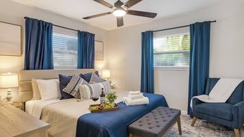 2 habitaciones, cuna de viaje, wifi gratis y ropa de cama