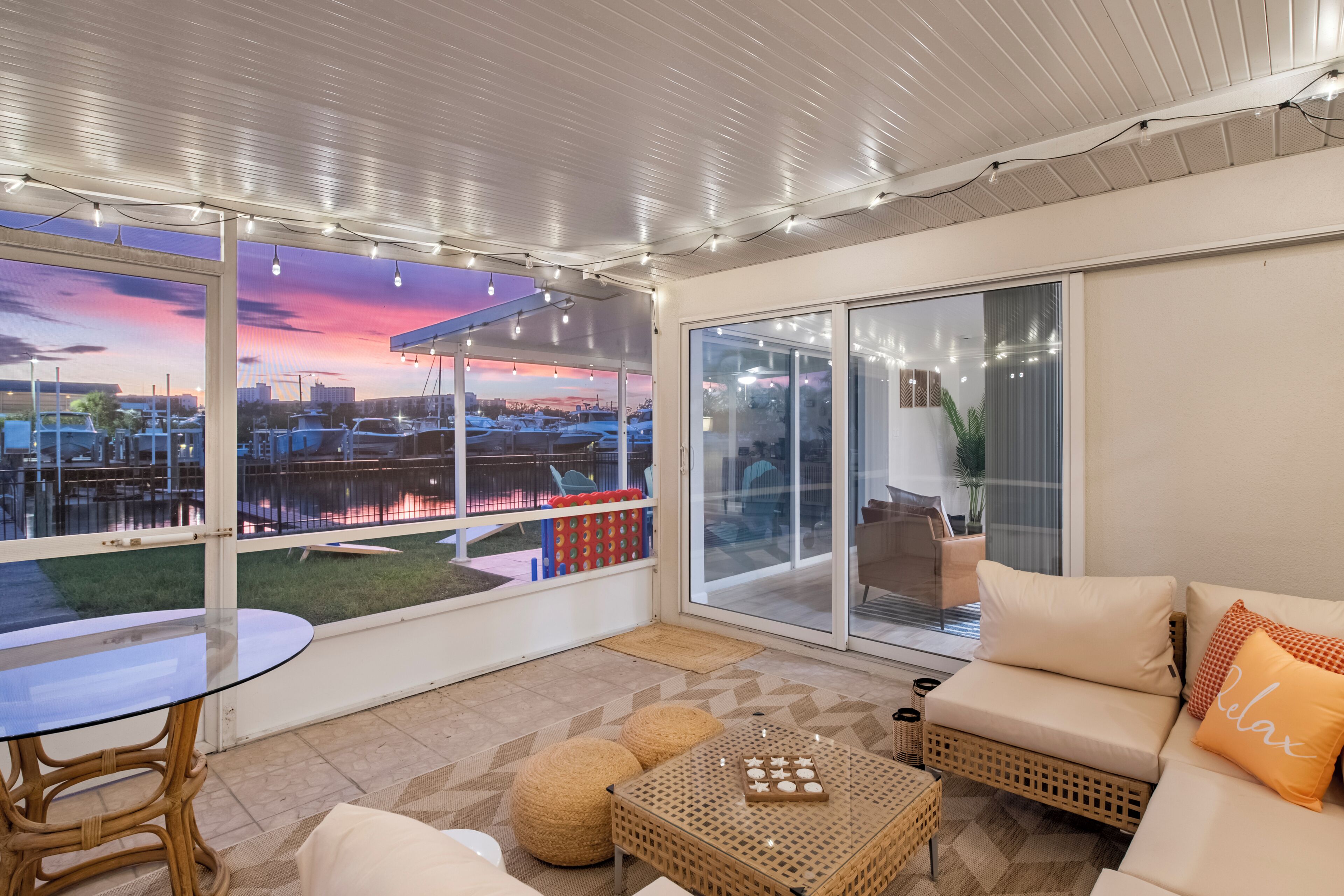 智能电视、乒乓球、书