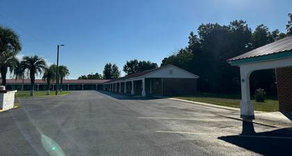 Motel Jesup Near US 301