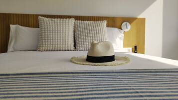 1 dormitorio y ropa de cama