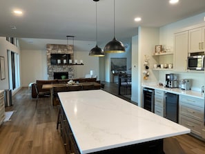 Interior - Unsalted Suites, Norris Lake, TN- NEWLY BUILT with Massive Decks & 2 Slip Dock (LaFollette)