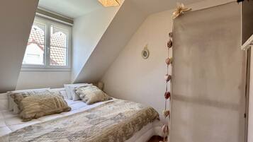 1 chambre, lit parapluie