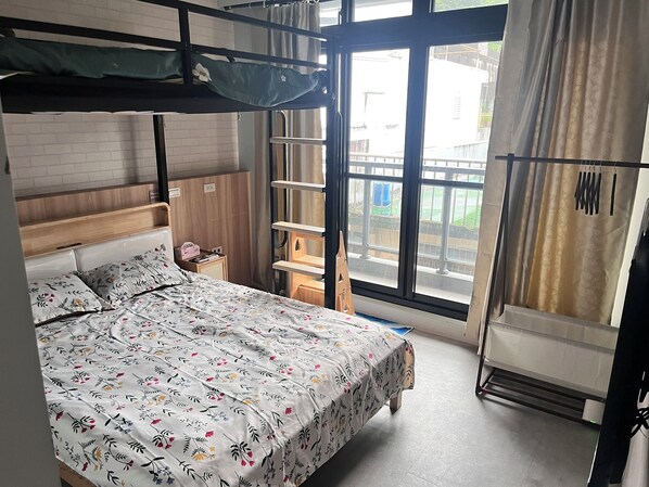 Basic Suite, Balcony | Free WiFi