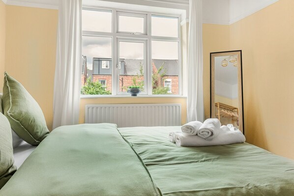 2 chambres, bureau, lit parapluie, Wi-Fi gratuit