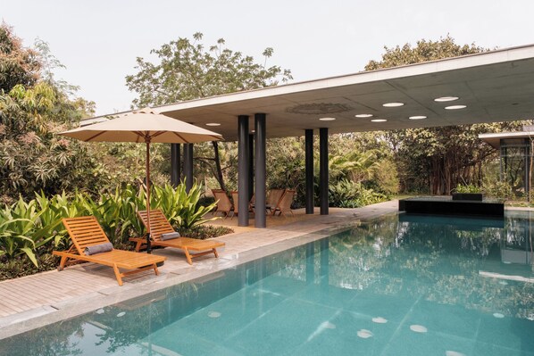 Outdoor pool - Raga Svara (Rajkot)