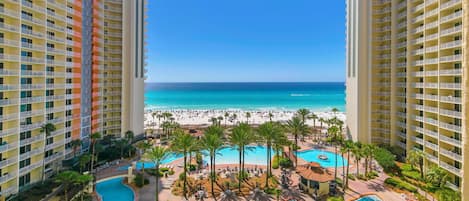 Piscine couverte, piscine chauffée