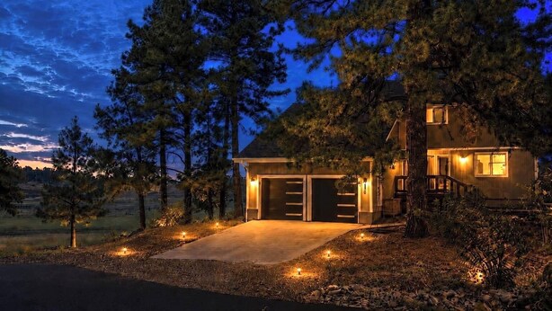 Exterior - Fairway Fun: Big Deck, Arcade, AC and Views (Flagstaff)