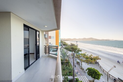 Beachfront Apartment With Beach View Vte0301