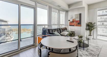 Toronto Condo with Lake Views