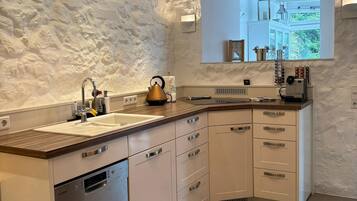 House | Private kitchen | High chair