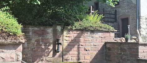 Apartment | Exterior