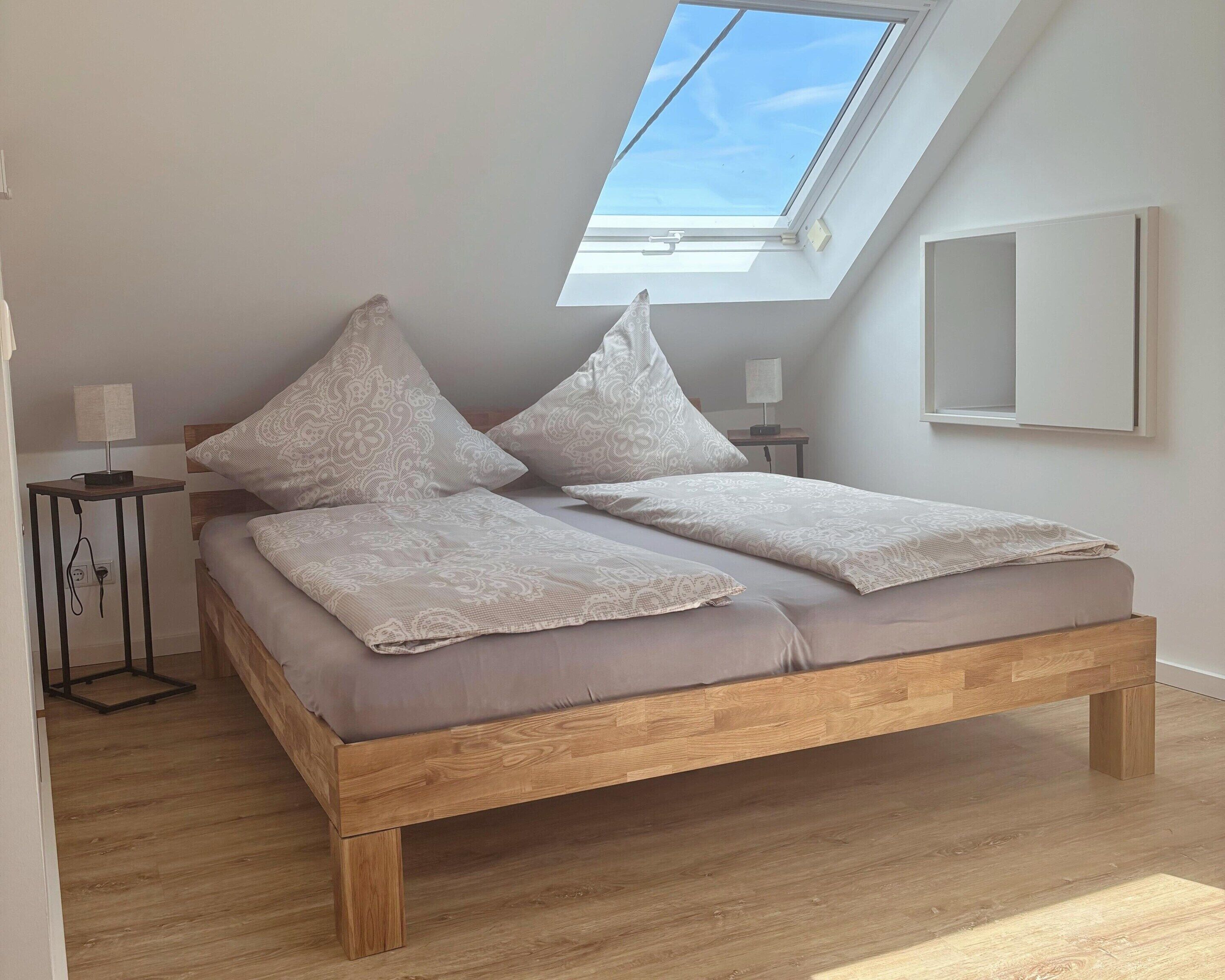 House | 3 bedrooms, individually furnished