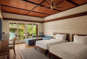Deluxe Room, 2 Single Beds | Egyptian cotton sheets, premium bedding, down duvets, memory-foam beds - Hyatt Regency Kochi Malayattoor (Aluva)
