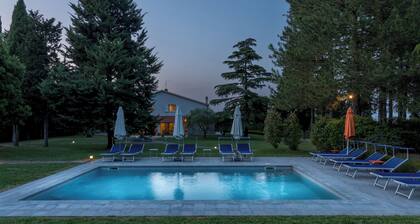 La Casetta 12, Emma Villas