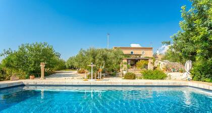 Villa Nina Large Private Pool, A/C, WiFi