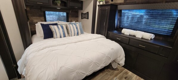 2 bedrooms, iron/ironing board, travel crib, free WiFi