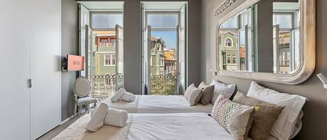 1 chambre, fer et planche à repasser, accès Internet, draps fournis