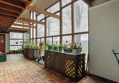 Entire Cabin 3-bed 2-bath in awesome Augusta, WV