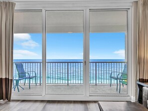 Lejlighed - 1 kingsize-seng med sovesofa (Majestic Beach Towers 1-715) | Interiør