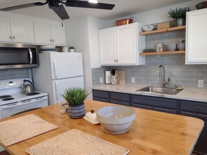 Microonde, forno, piano cottura