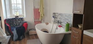 Handtücher, Toilettenpapier