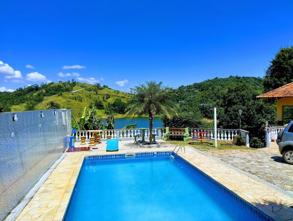 Pool - Aluga-se Chácara em Igaratá – Fundo para a Represa do Jaguari (Igaratá)