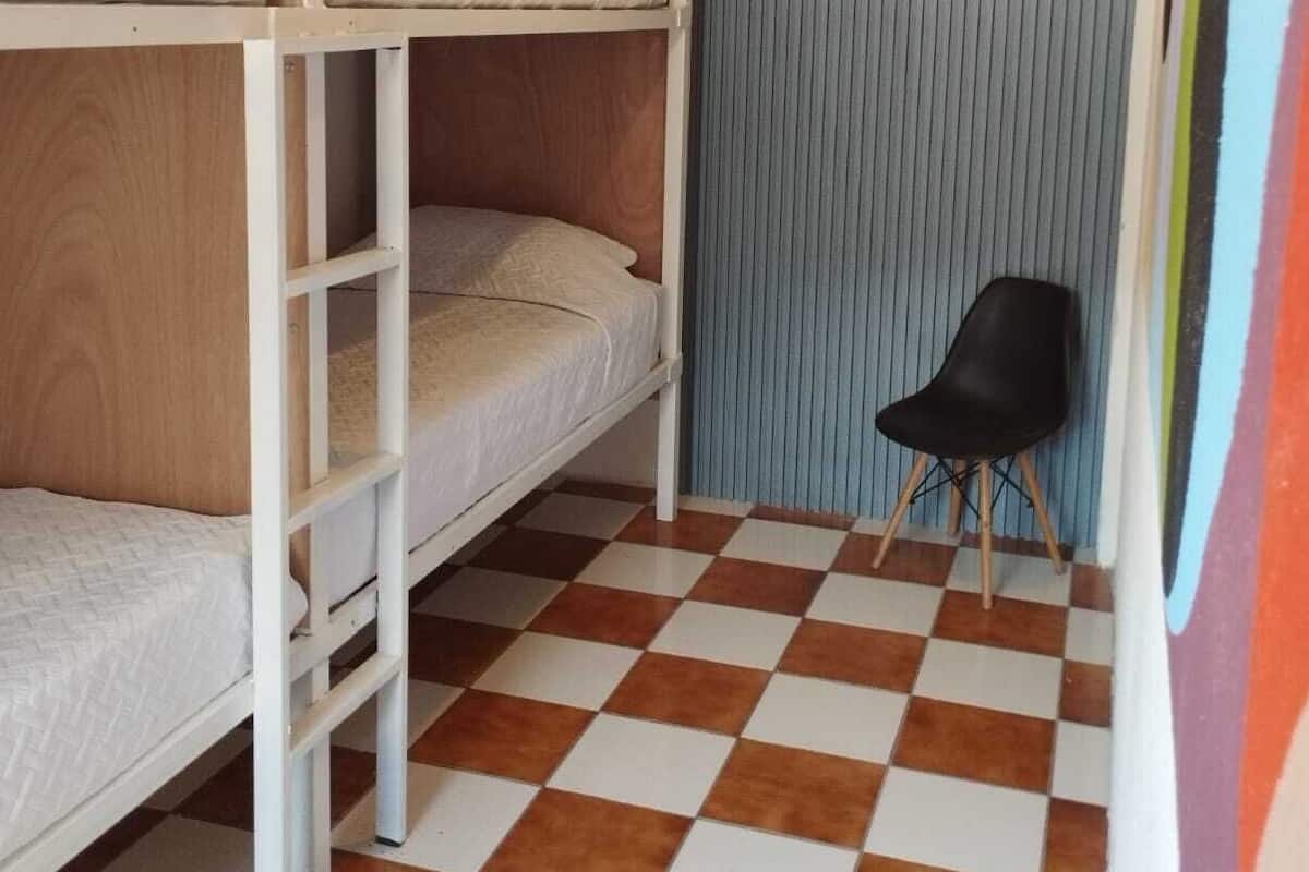 Basic Room, Mountain View | Free WiFi