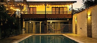 Matrimonial Suite - Exclusive area with hammock in front of the Swimming Pool