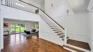 Interior - Private Southampton Oasis with Pool, Spa & Effortless Indoor-Outdoor Living (Southampton)