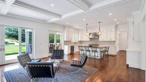 Interior - Private Southampton Oasis with Pool, Spa & Effortless Indoor-Outdoor Living (Southampton)