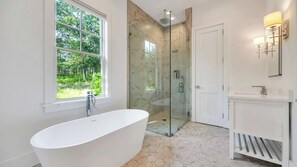 Shower, hair dryer, towels - Private Southampton Oasis with Pool, Spa & Effortless Indoor-Outdoor Living (Southampton)
