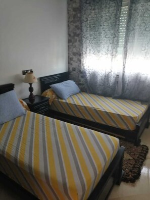 2 bedrooms, iron/ironing board, bed sheets