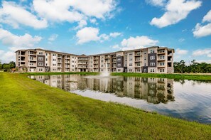 Exterior - Landing | Beautiful 1BD, Pool, Gym (Cape Coral)