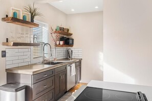 Microwave, oven, stovetop, dishwasher