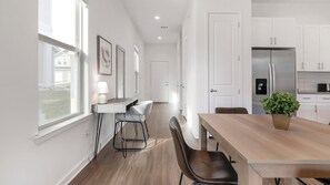 Dining - Landing | Stunning 3BD, Gym (Davenport)