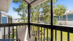 Property grounds - Landing | Chic 2BD, Gym (Dunedin)