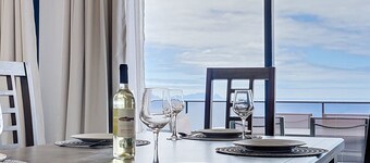 Blue Outlook Retreat by Atlantic Holiday