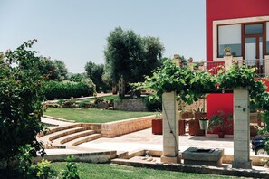Front of property - Tenuta Fascianello (Fasano)