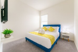 Habitación doble estándar | Ropa de cama hipoalergénica, wifi gratis y ropa de cama 
