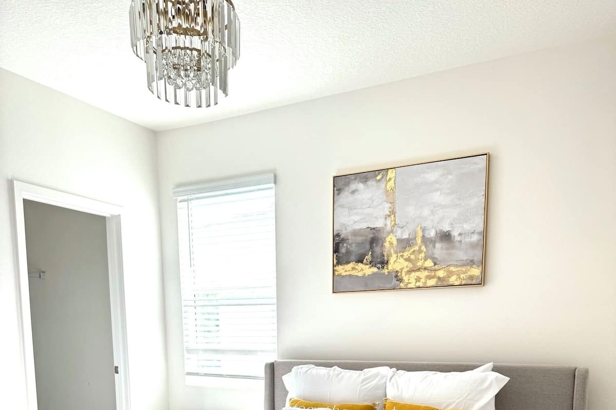 Standard Double Room, 1 King Bed, Non Smoking, Private Bathroom | Free WiFi, bed sheets