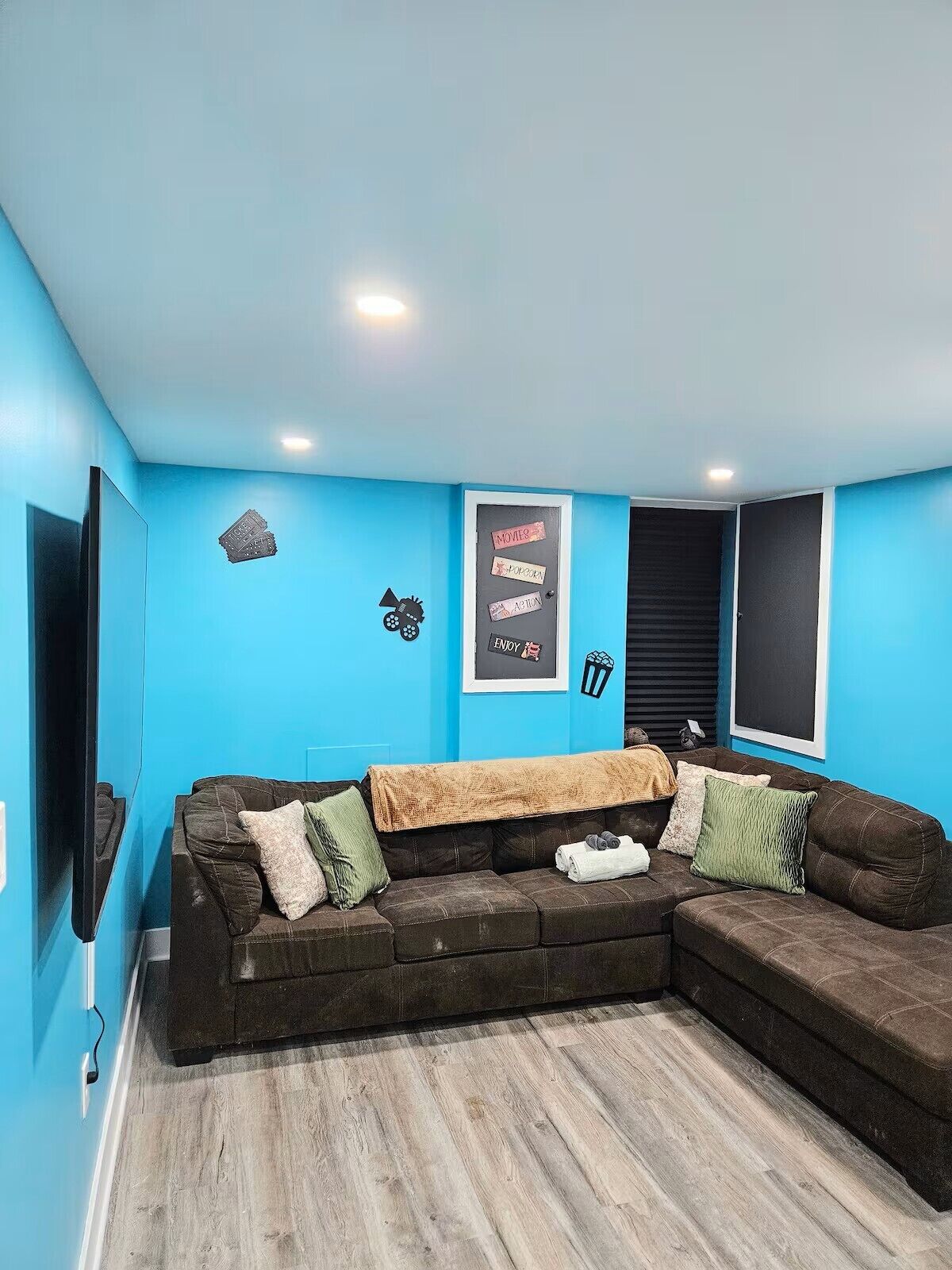 บ้านพัก, วิวเมือง | เครื่องนอนระดับพรีเมียม, ผ้าม่านกันแสง, เตารีด/โต๊ะรีดผ้า, ผ้าปูที่นอน